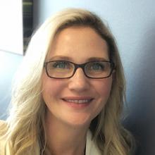 Elizabeth Harry, MD