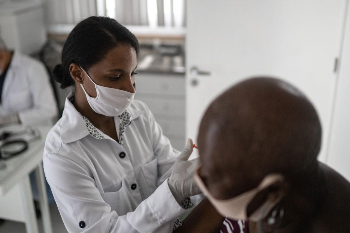 Patient receiving a vaccine