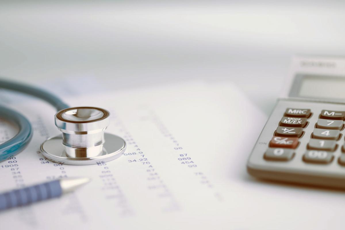 Stethoscope and calendar