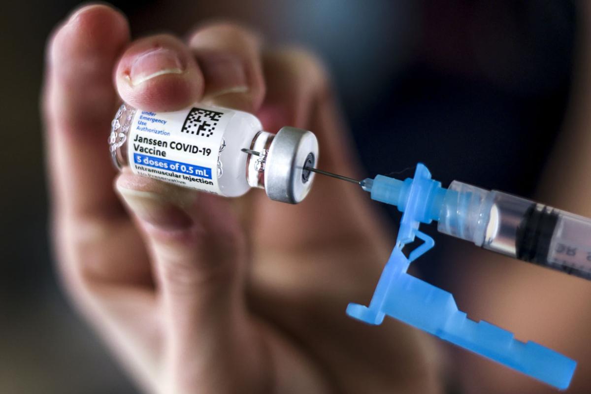 Vaccine vial
