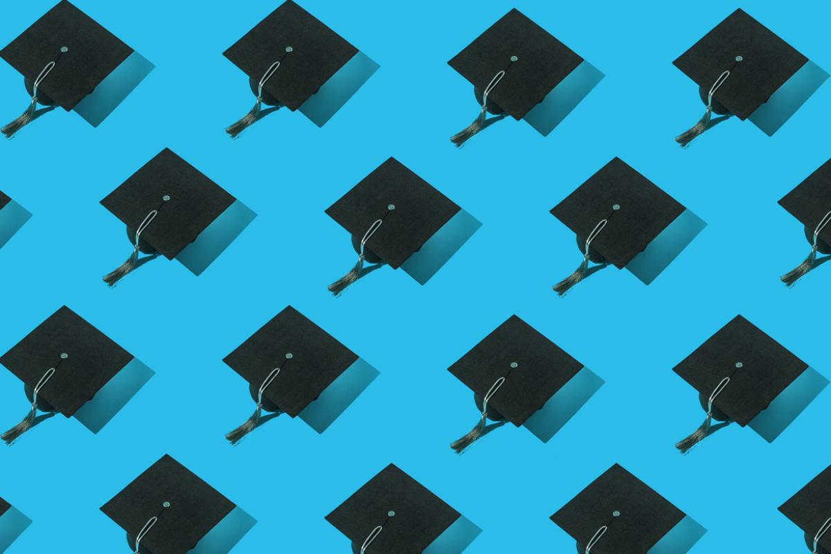 Pattern of graduation caps