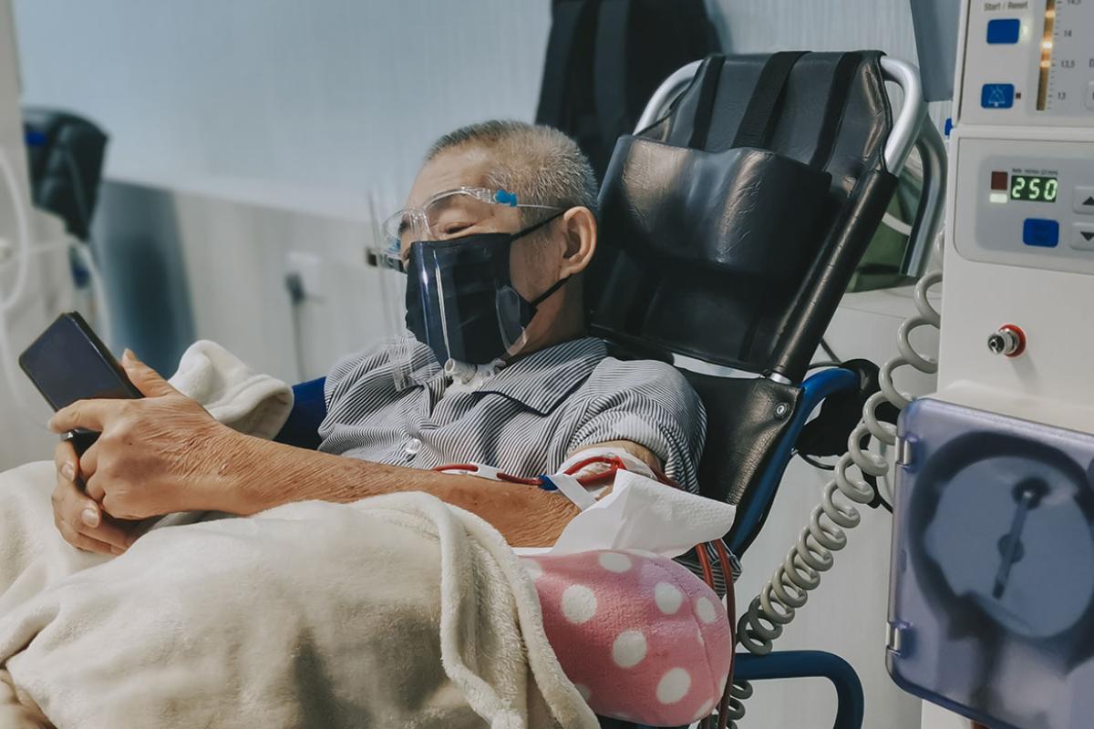 Patient under dialysis treatment in hospital
