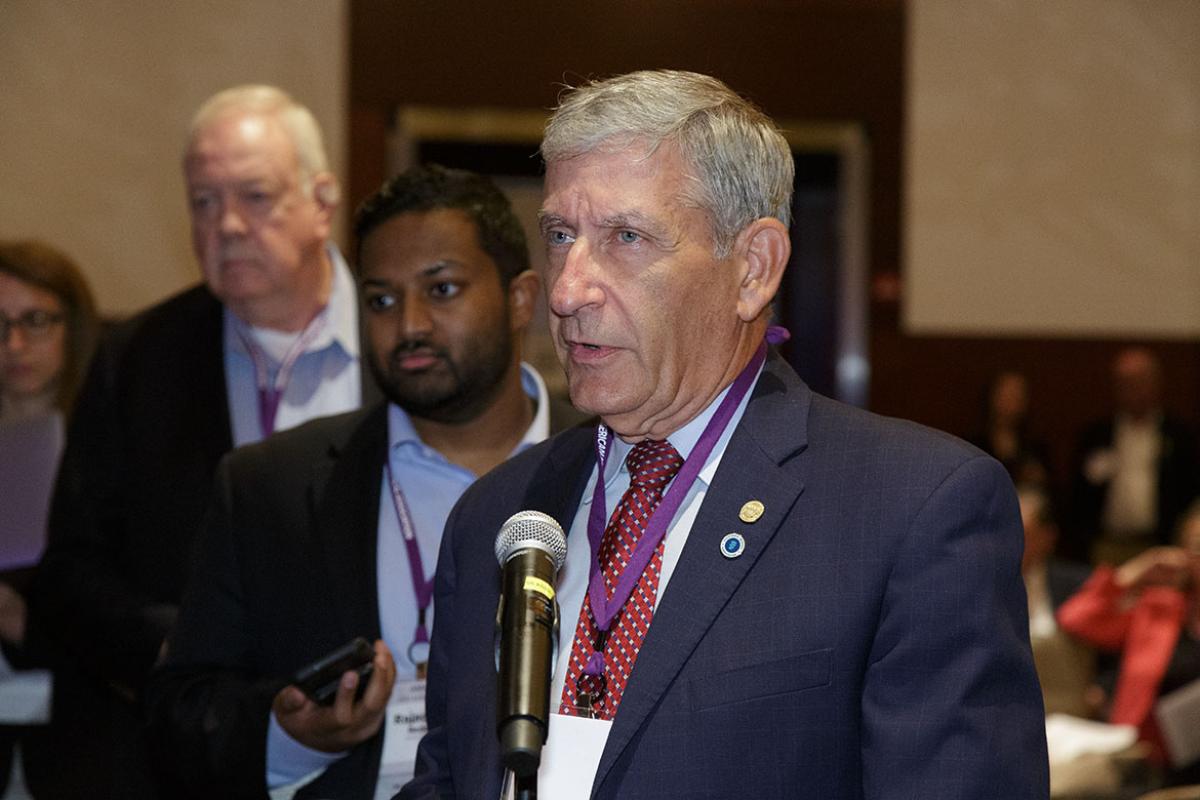2023 Annual Meeting of HOD delegate at microphone
