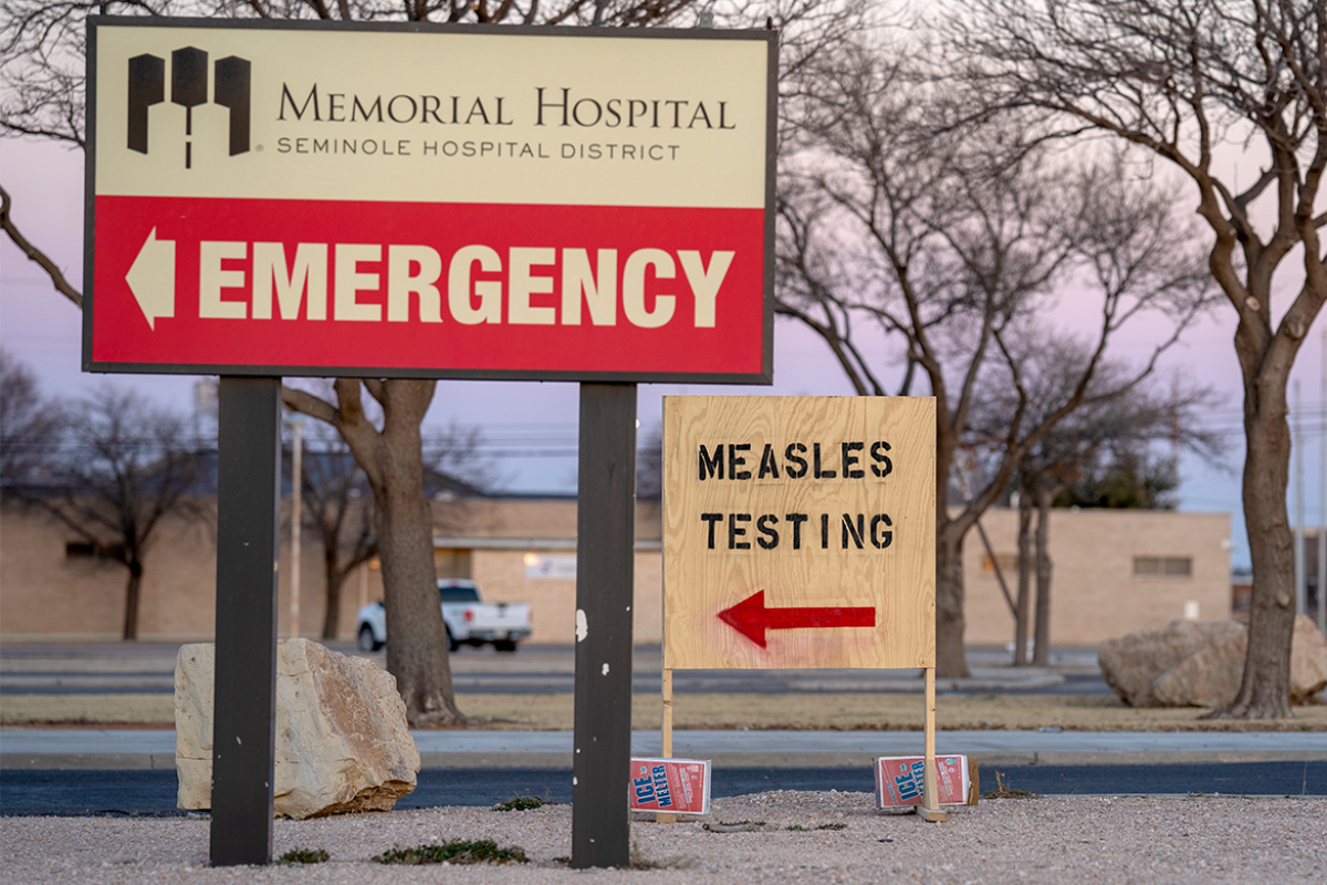 Signs point the way to measles testing at the Seminole Hospital District