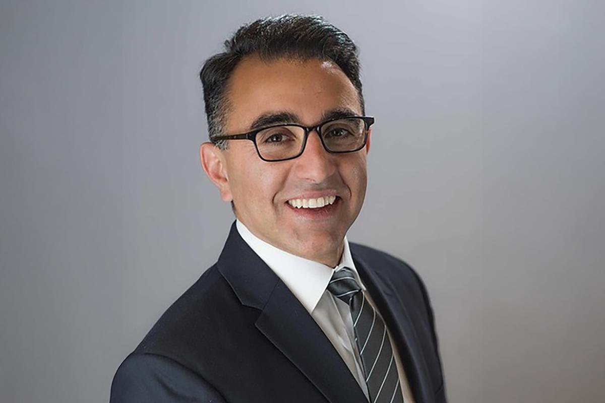 Rambod Rouhbakhsh, MD