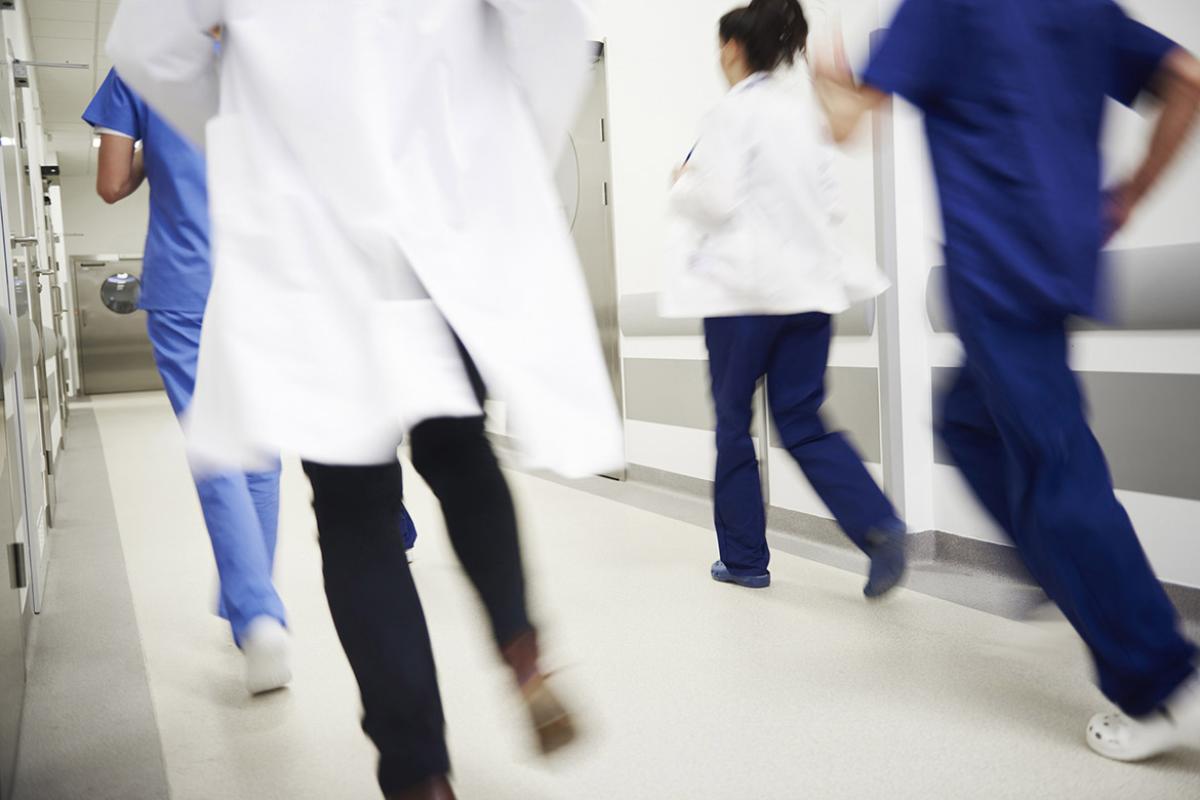 Doctors running in a hurry