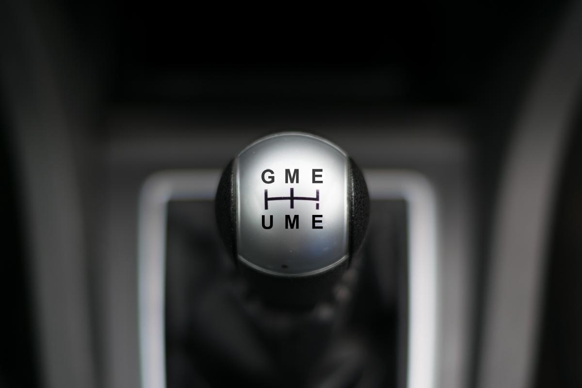 A manual automobile gear shift.
